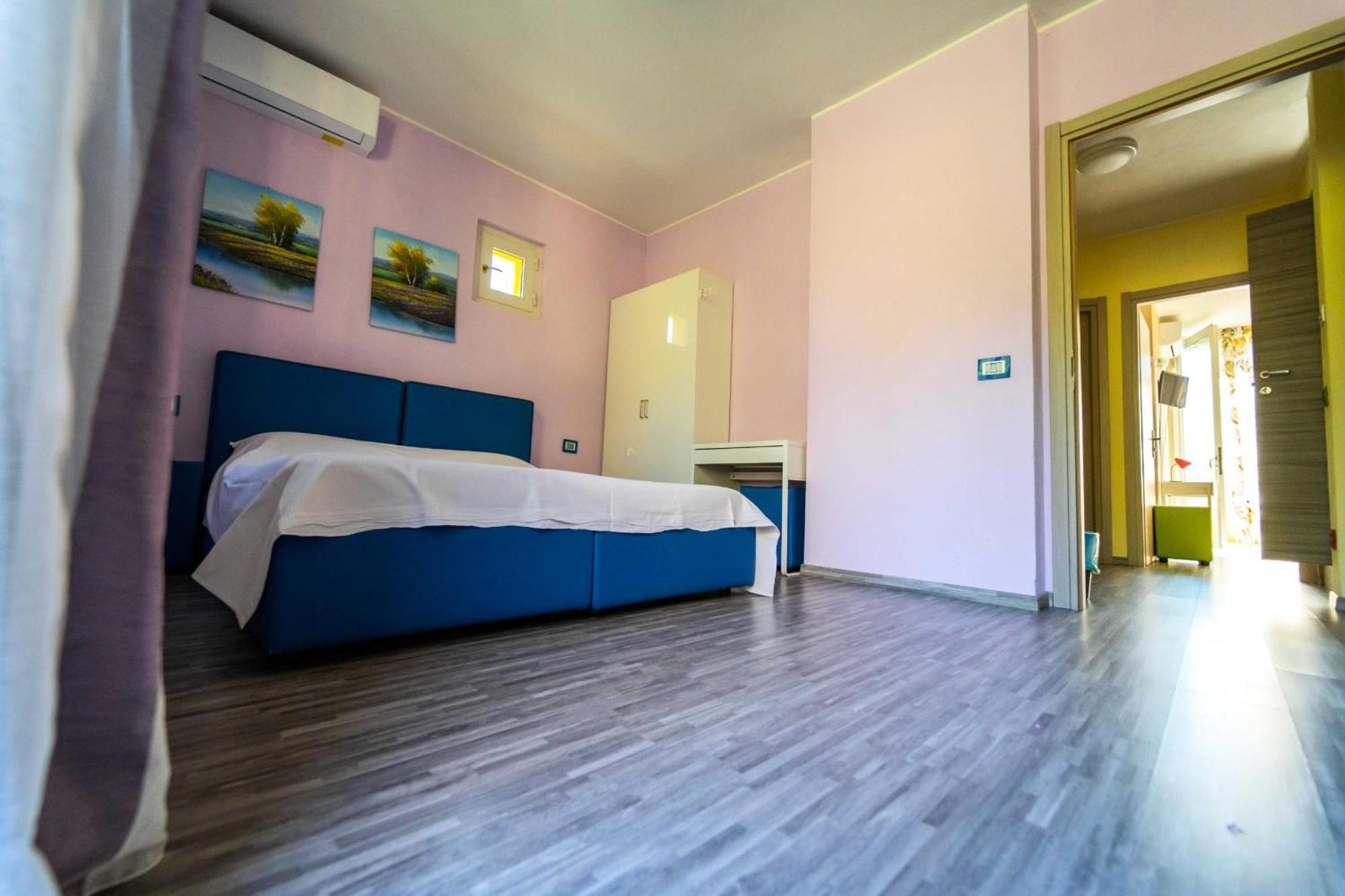 Montebello Lecco Zimmer foto